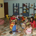 Kristal Hotel