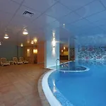 Kristal Hotel 4*