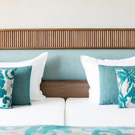 Kristal Hotel 4*