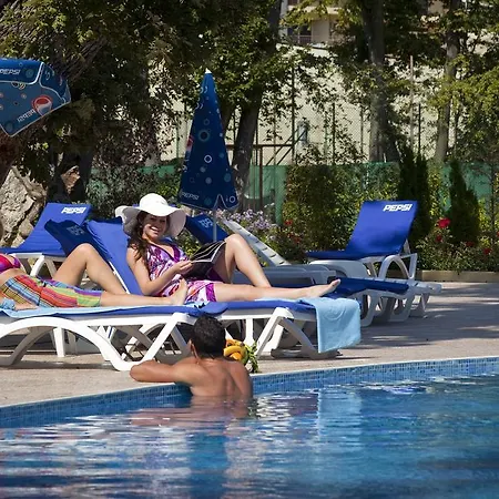 Kristal Hotel 4*