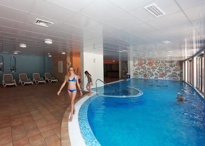 Kristal - - Fully Renovated 2025 Hotel 4*