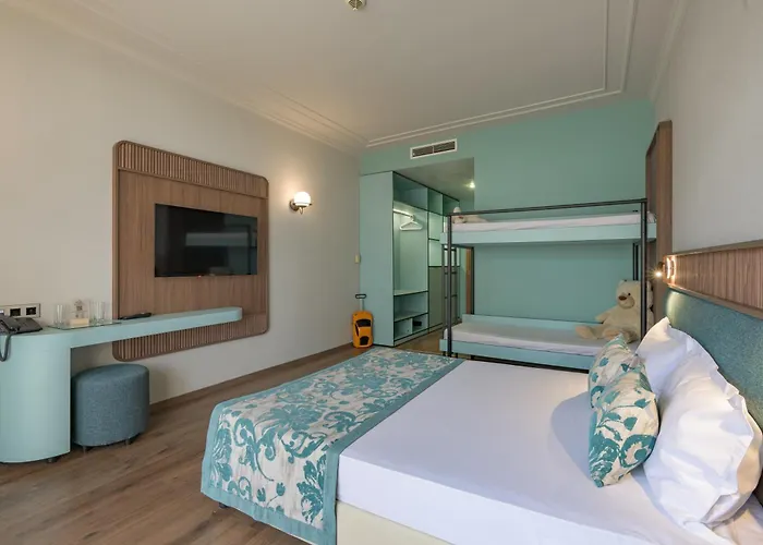 Kristal - - Fully Renovated 2025 Hotel