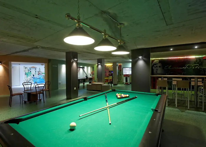 Kristal - - Fully Renovated 2025 Hotel Golden Sands