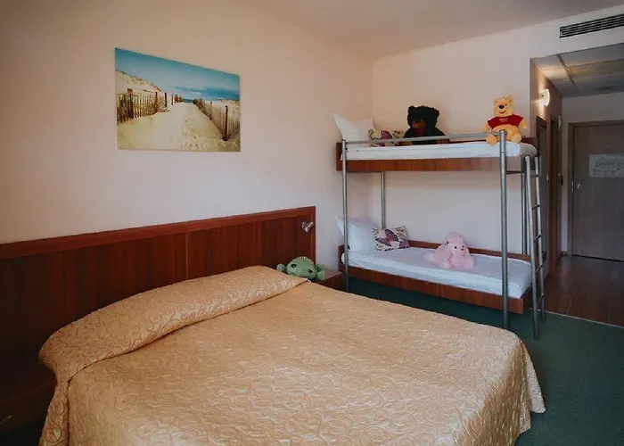 Hotel Kristal - - Fully Renovated 2025 Golden Sands