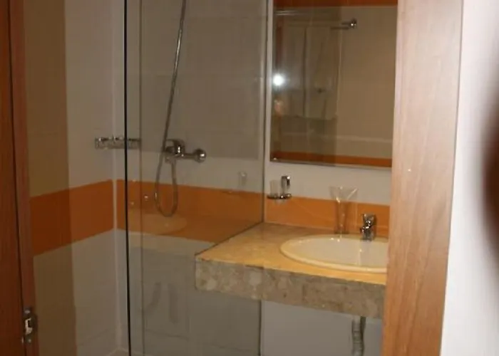 Kristal - - Fully Renovated 2025 Hotel 4*