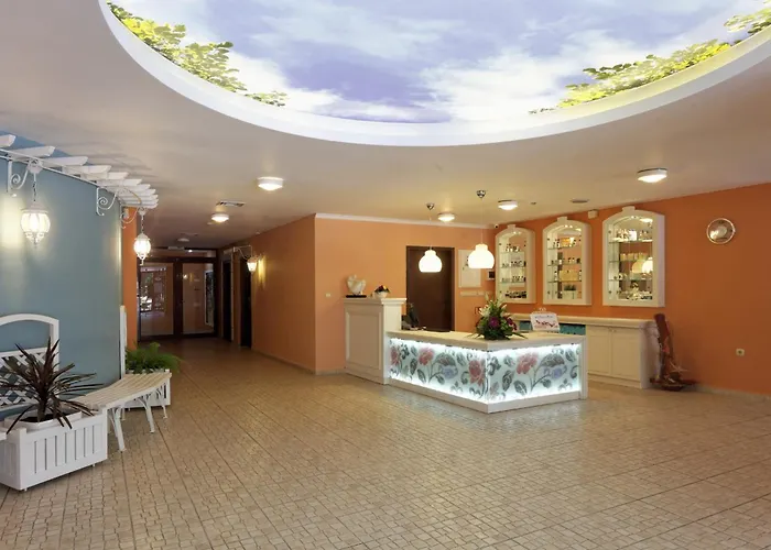 Hotel Kristal - - Fully Renovated 2025 Golden Sands