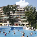 Kristal Хотел